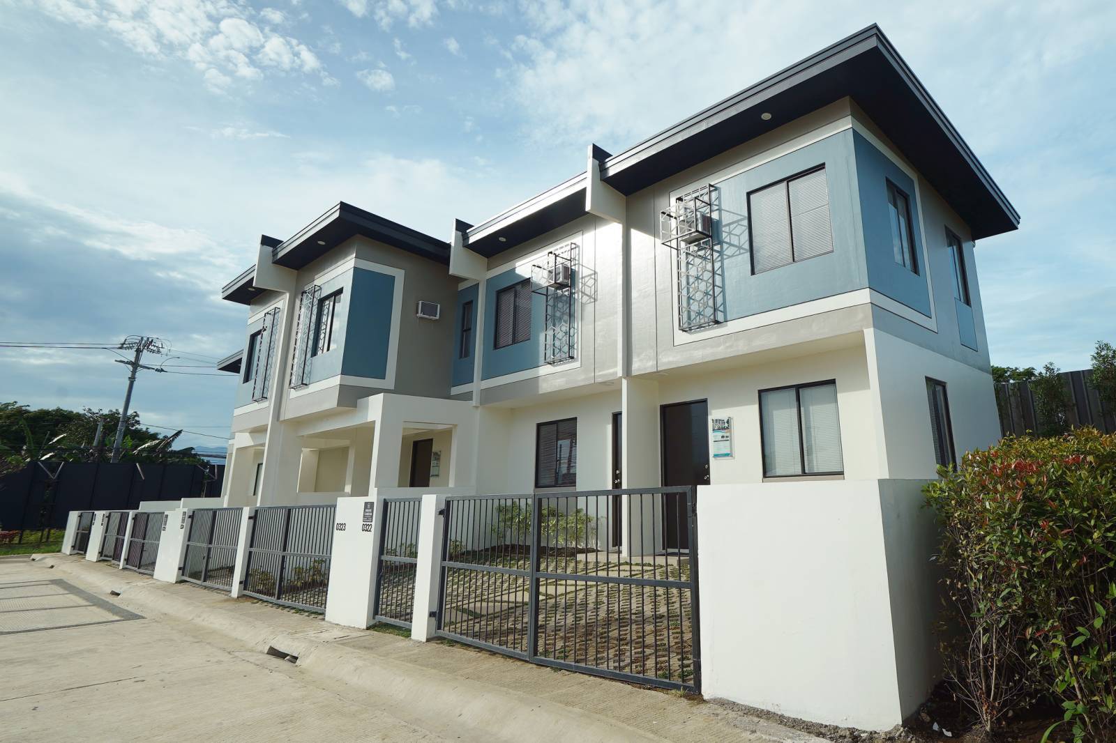 Amani End Corner - Sights Calauan