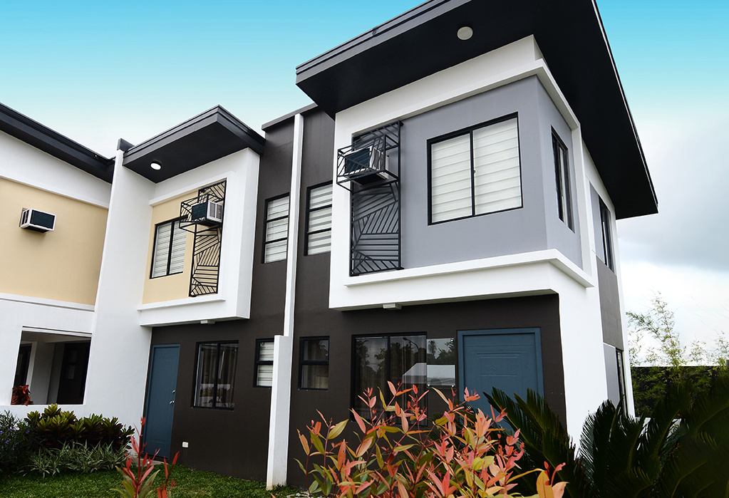 Calista End Corner - Impressions Batulao
