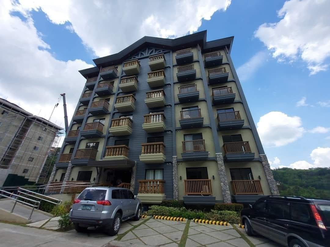 Basel Corner Northwest - Alpine Villas Tagaytay