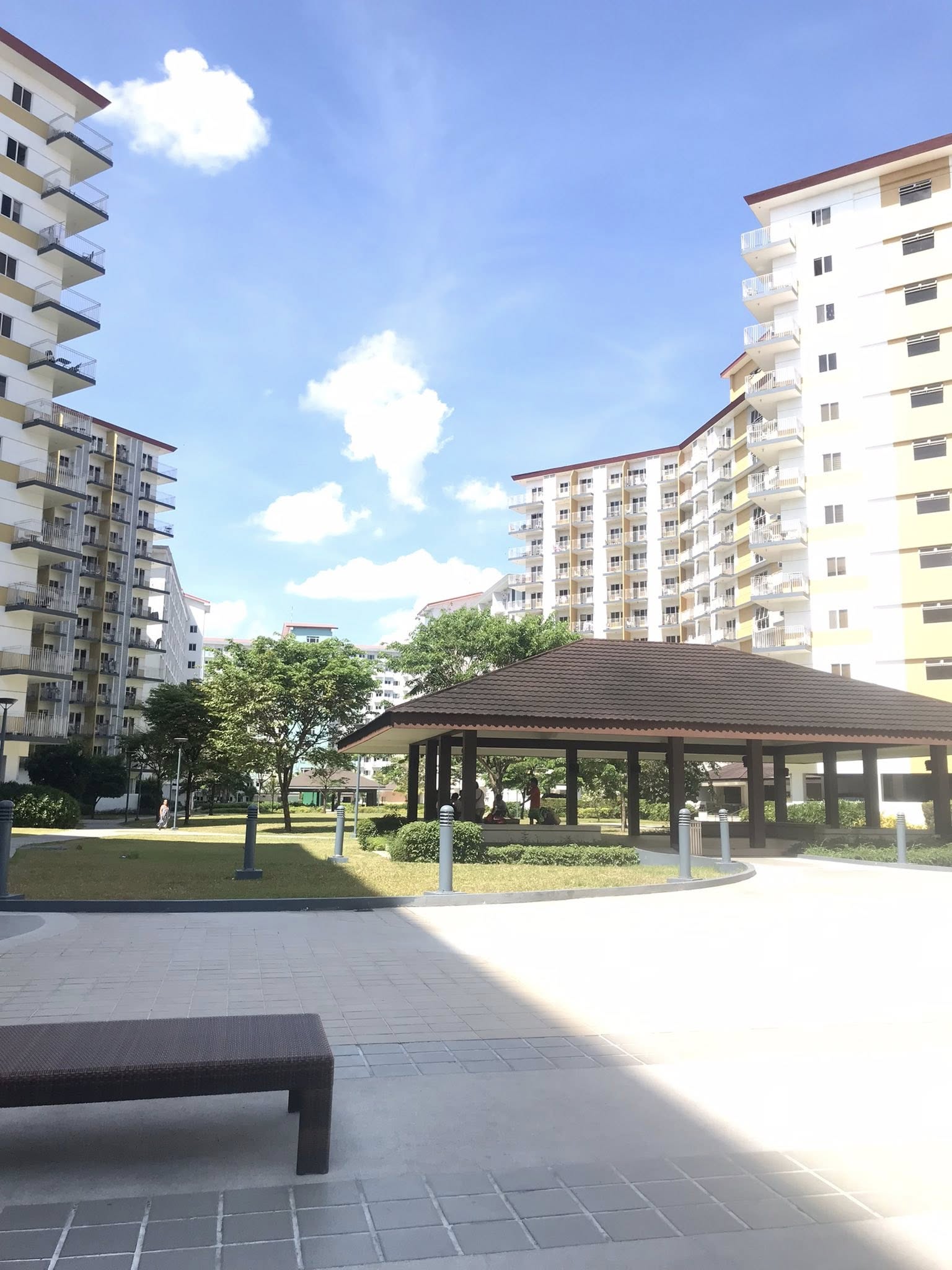 2 Bedroom Family Suite A with balcony - Field Residences