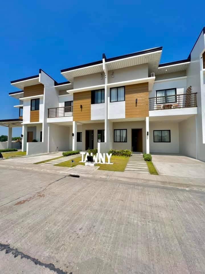 Tawny - The Hauslands Mabalacat