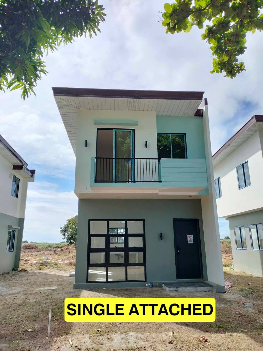 Single Attached - Las Palmeras
