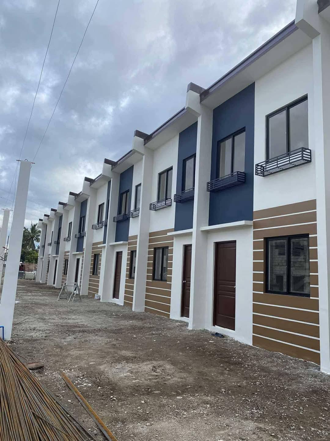 Verdant Townhouse - Lipa Batangas