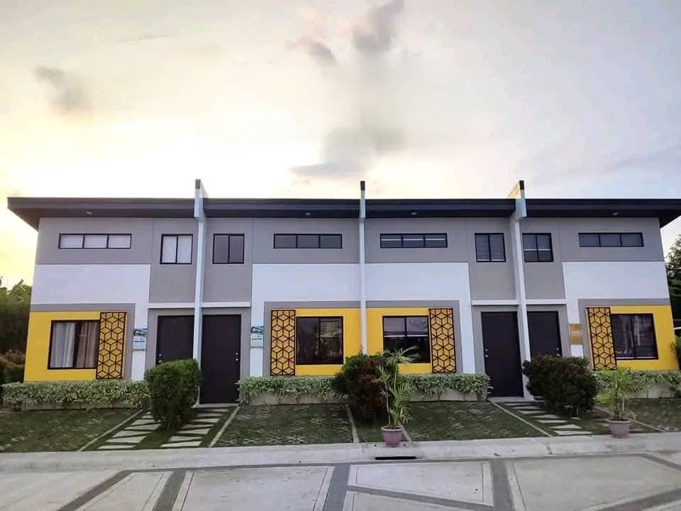 Alora Mid - Sights Batangas