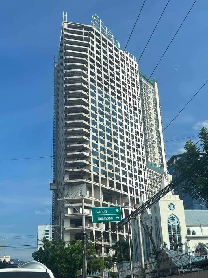 Executive Suite - The Suites at Gorordo Cebu