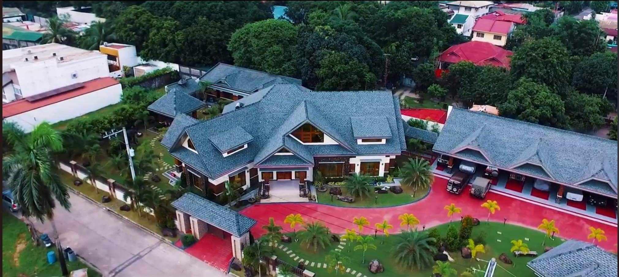A Modern Asian-Tropical Bungalow Estate For  Sale‼️