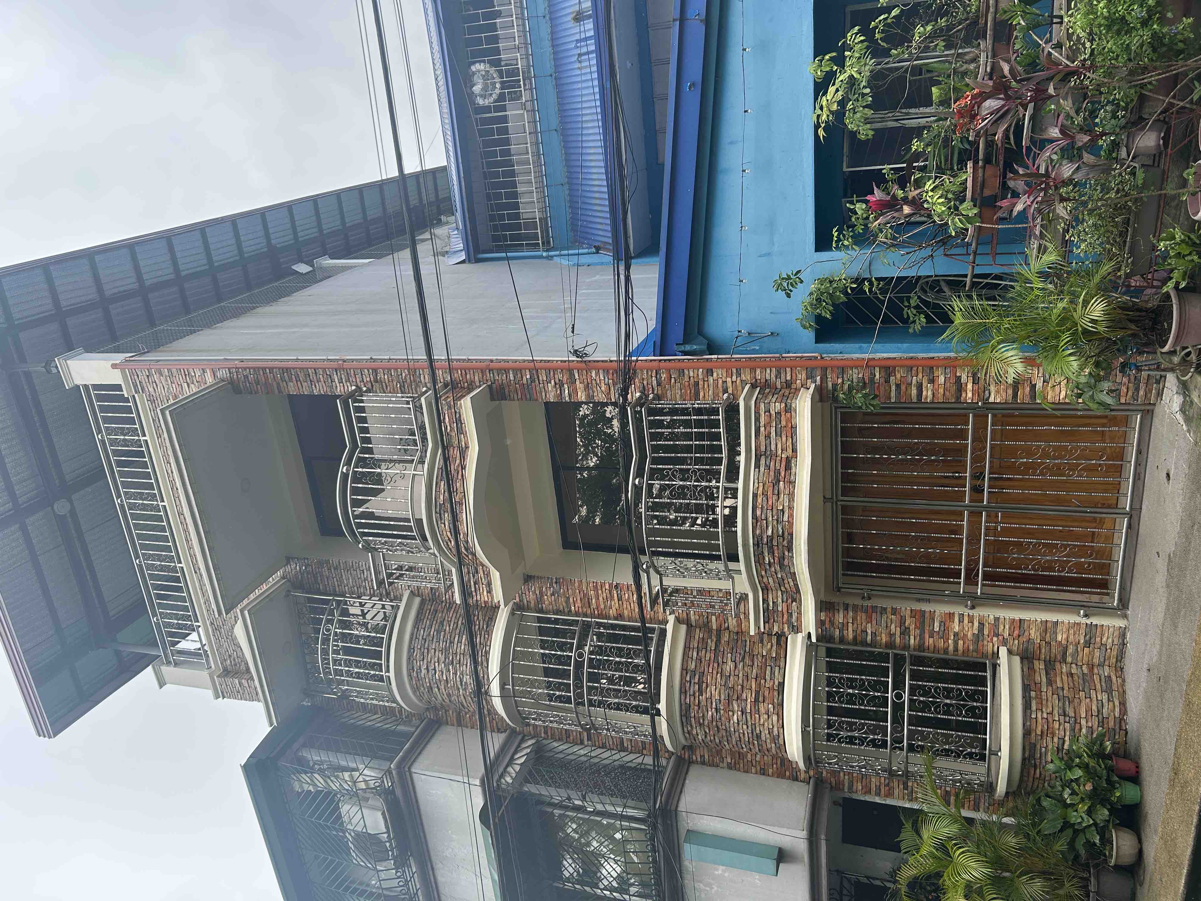 4 Storey House & Lot Quezon City