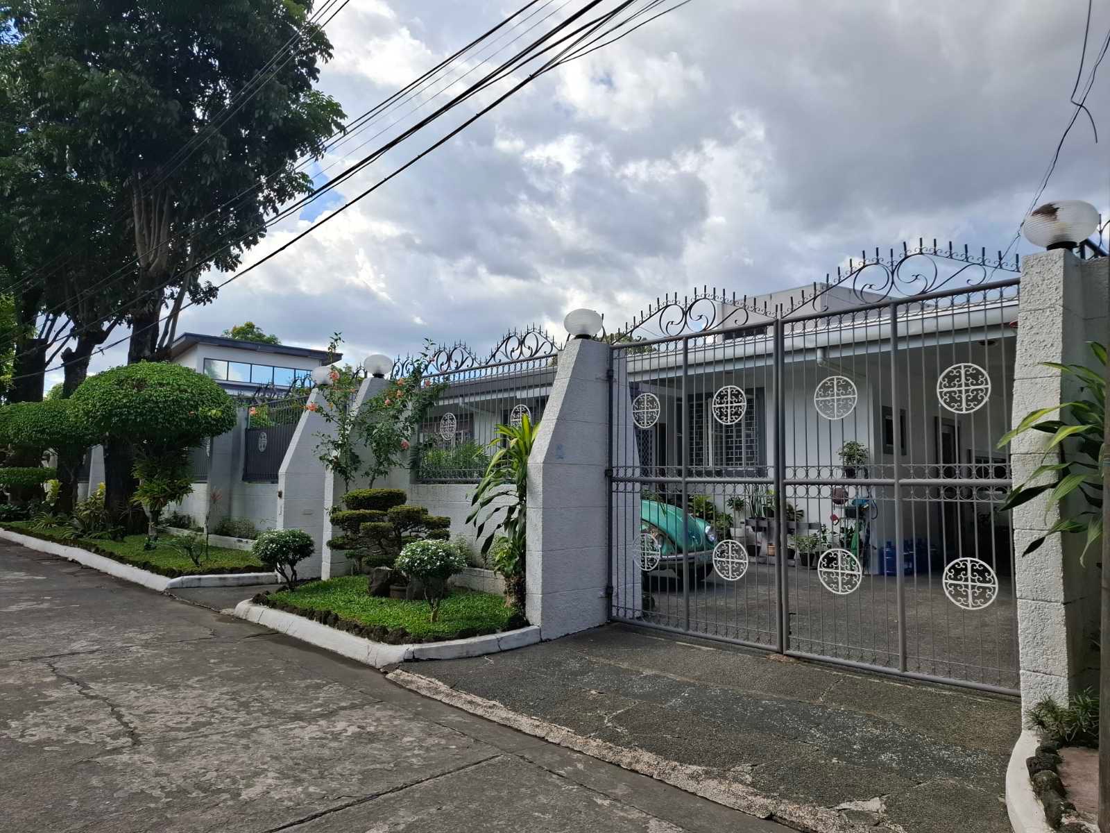 BUNGALOW HOUSE FOR SALE IN ANGELES CITY