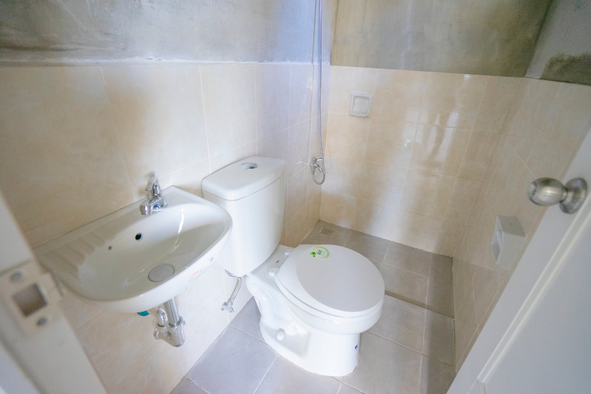 Jasmine Single Attached - White Plains Porac