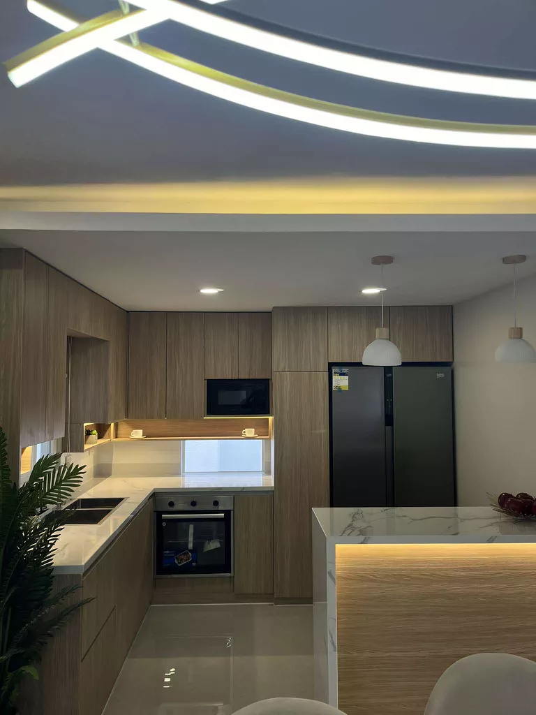 Melcon (Rojul) - Madonna Residences