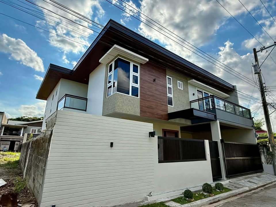 Well-Built Modern Home with Pool in a Prime Angeles City Address