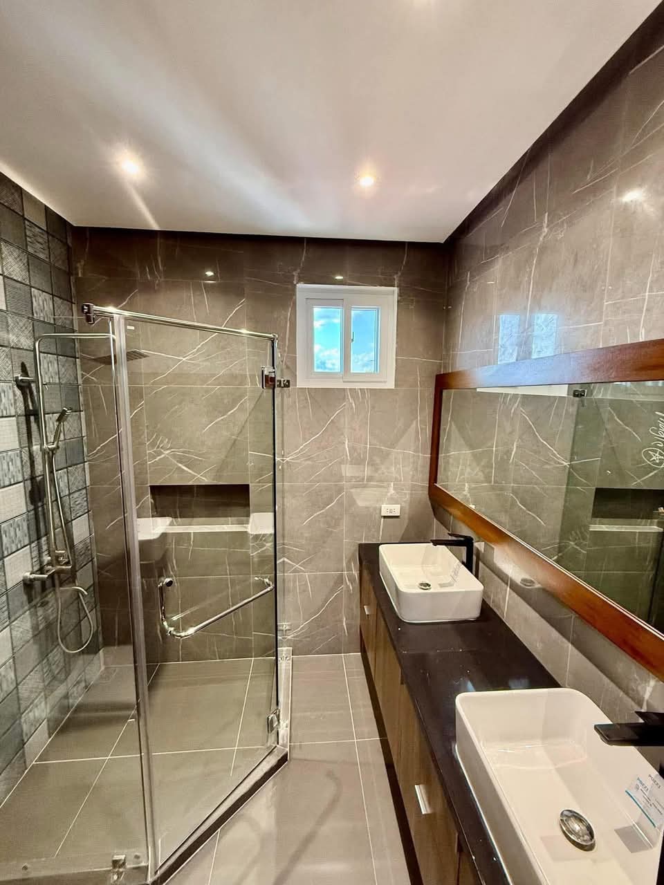 Well-Built Modern Home with Pool in a Prime Angeles City Address
