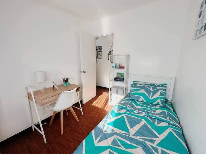 Townhouse Royale - Xevera Mabalacat