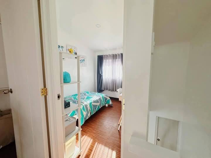 Townhouse Royale - Xevera Mabalacat