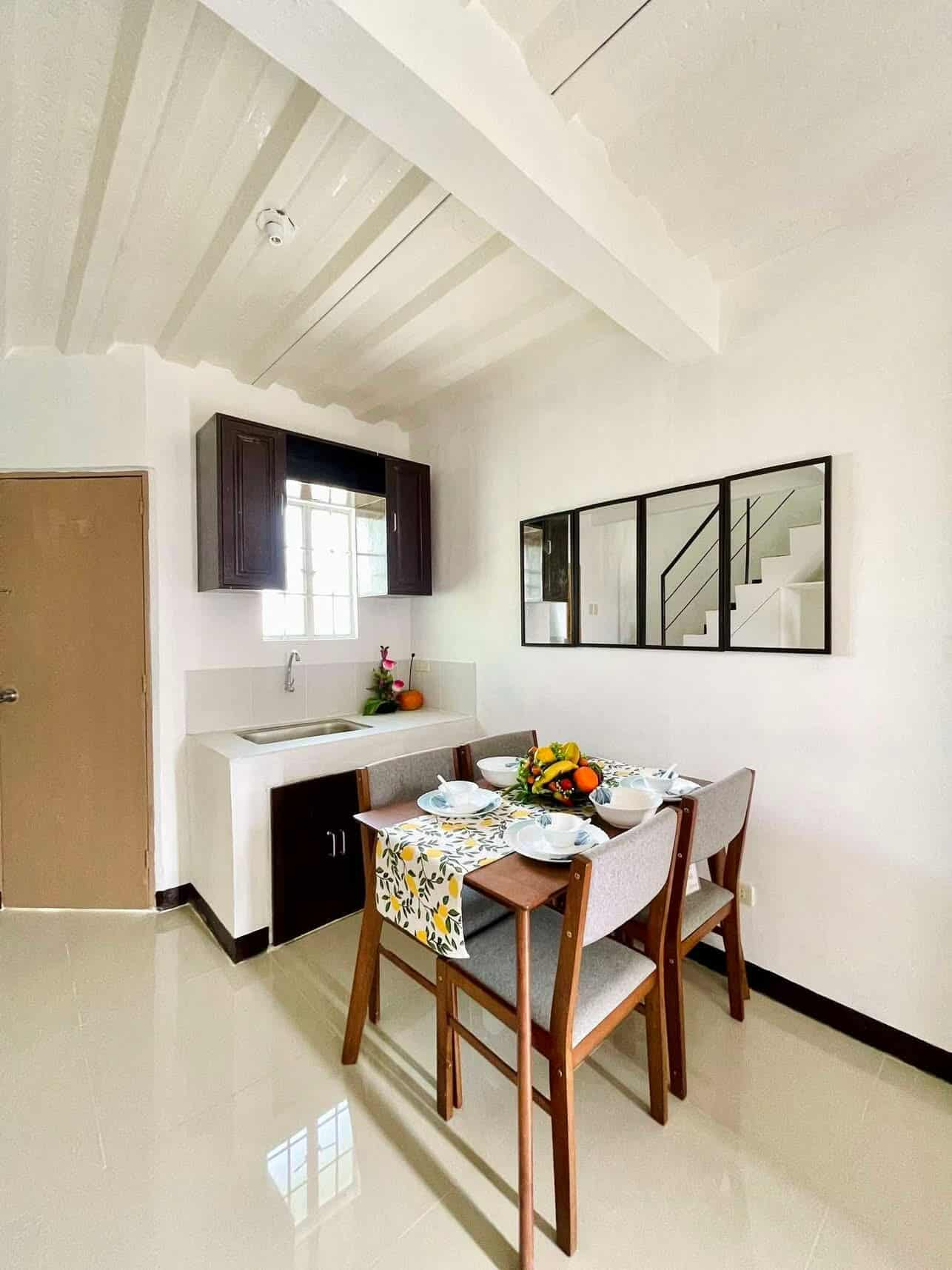 Townhouse Inner Unit - La Breeza