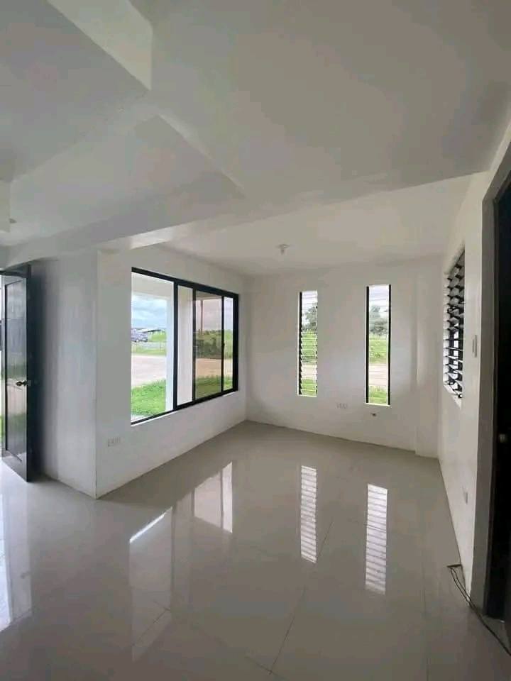 Eliana - Primeworld Enclave