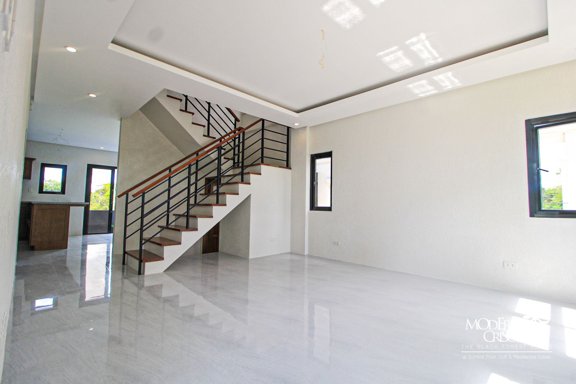 Frandel - Modern Crisologo at Summit Point Golf & Residential Estate