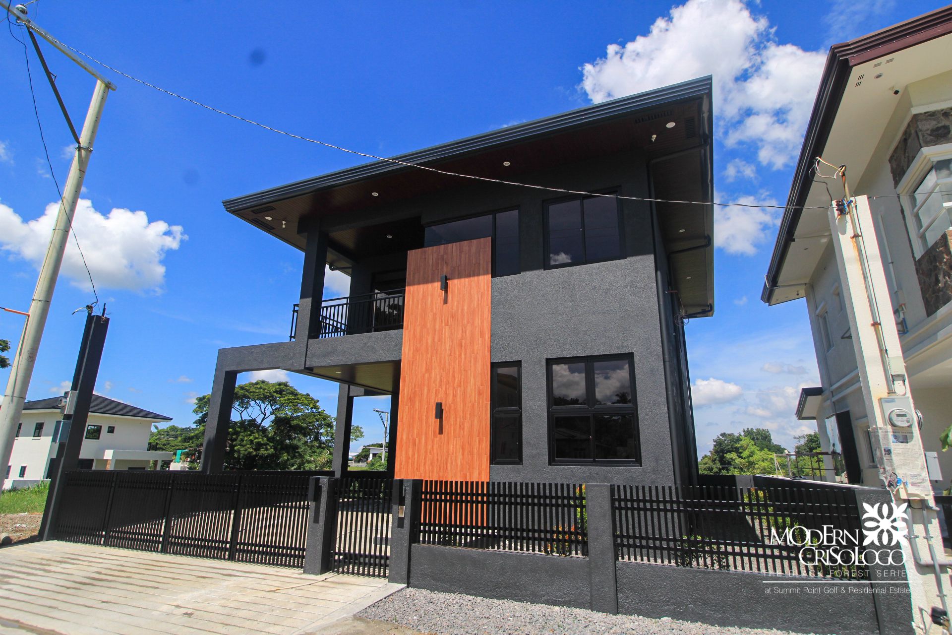 Frandel - Modern Crisologo at Summit Point Golf & Residential Estate