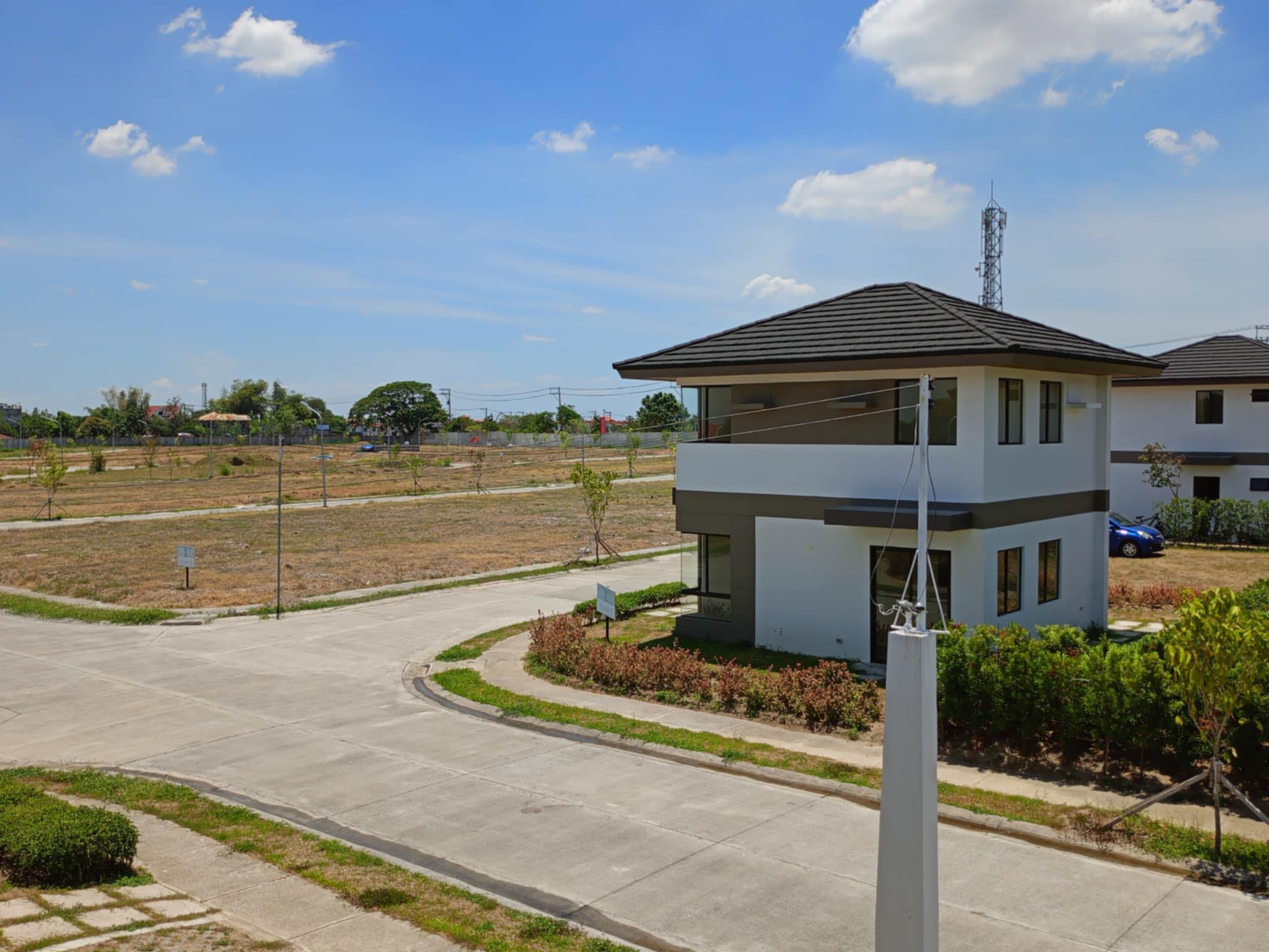 Lot Only - Aldea Grove Estate