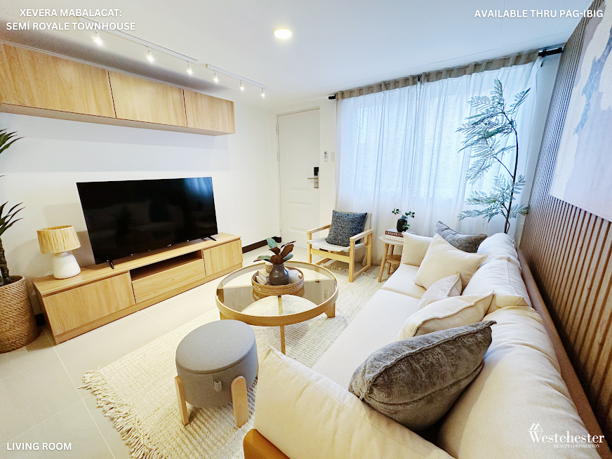 Townhouse Semi Royale - Xevera Mabalacat