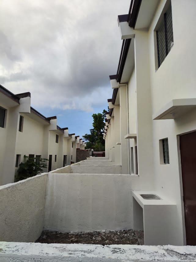Verdant Townhouse Inner - Lipa Batangas