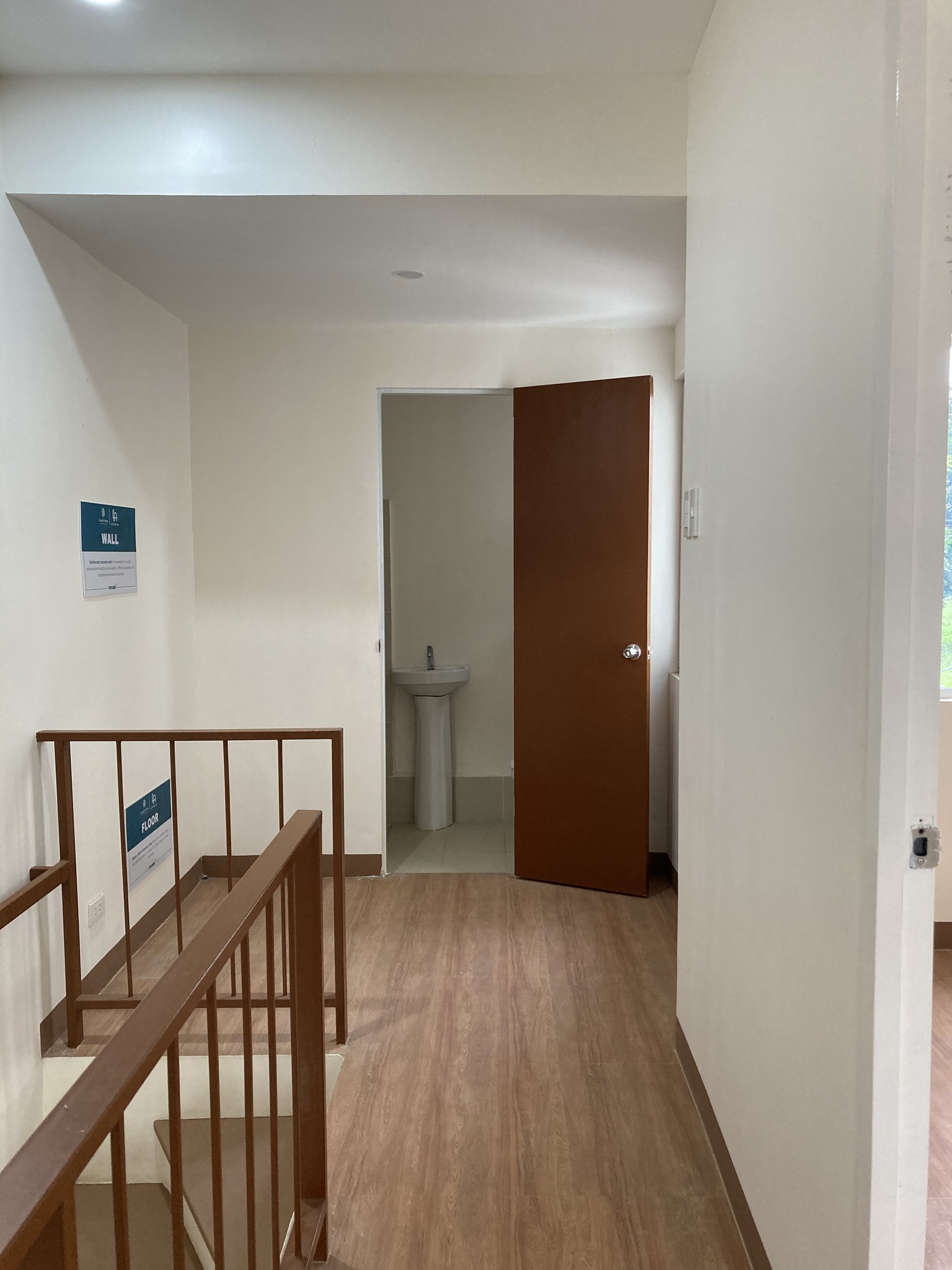 Townhouse End Unit - Ecoverde Homes Lipa