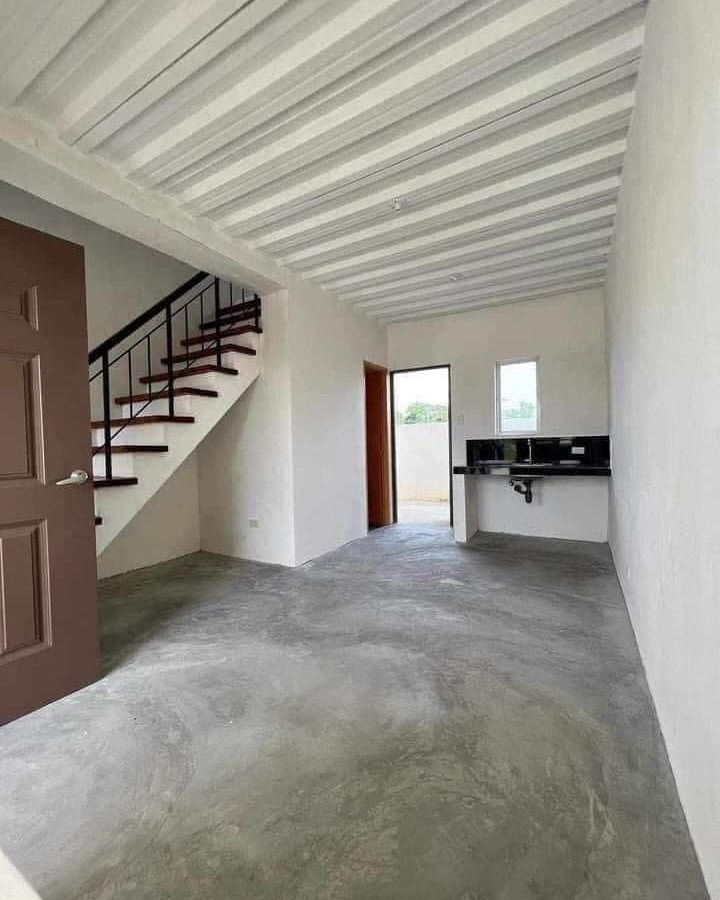 Annika 2 Storey Townhouse End - Sunnyvale 2