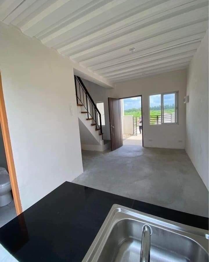 Annika Socialized 2 Storey Townhouse Inner - Sunnyvale 2