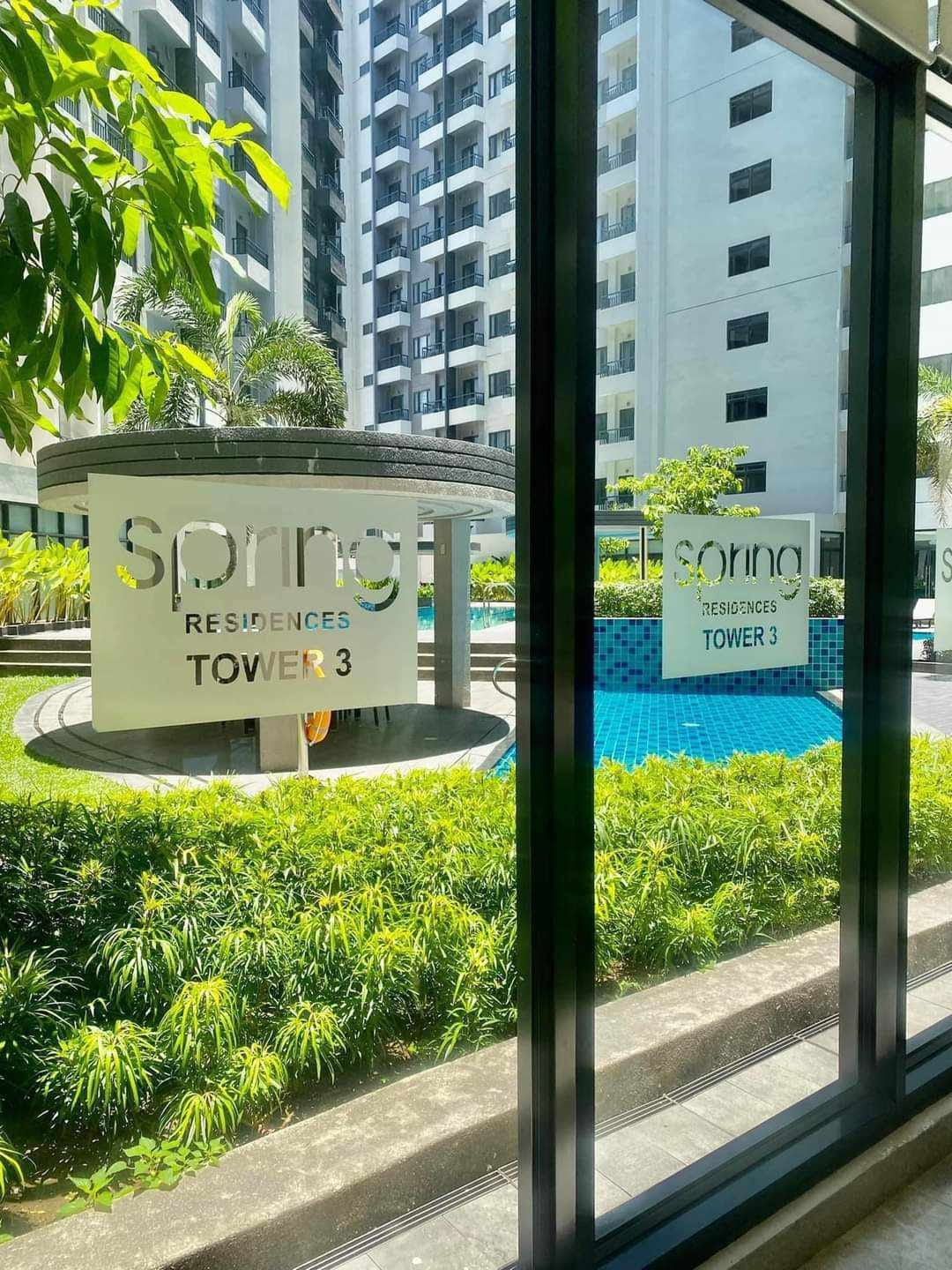 Family Suite A with balcony - Spring Residences