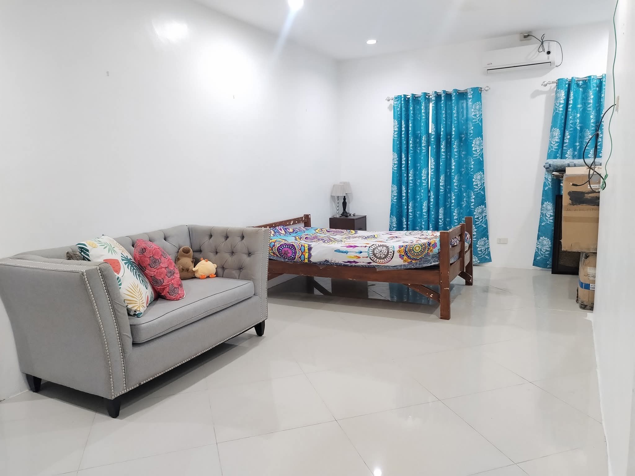 Corner two storey house and lot with swimming pool