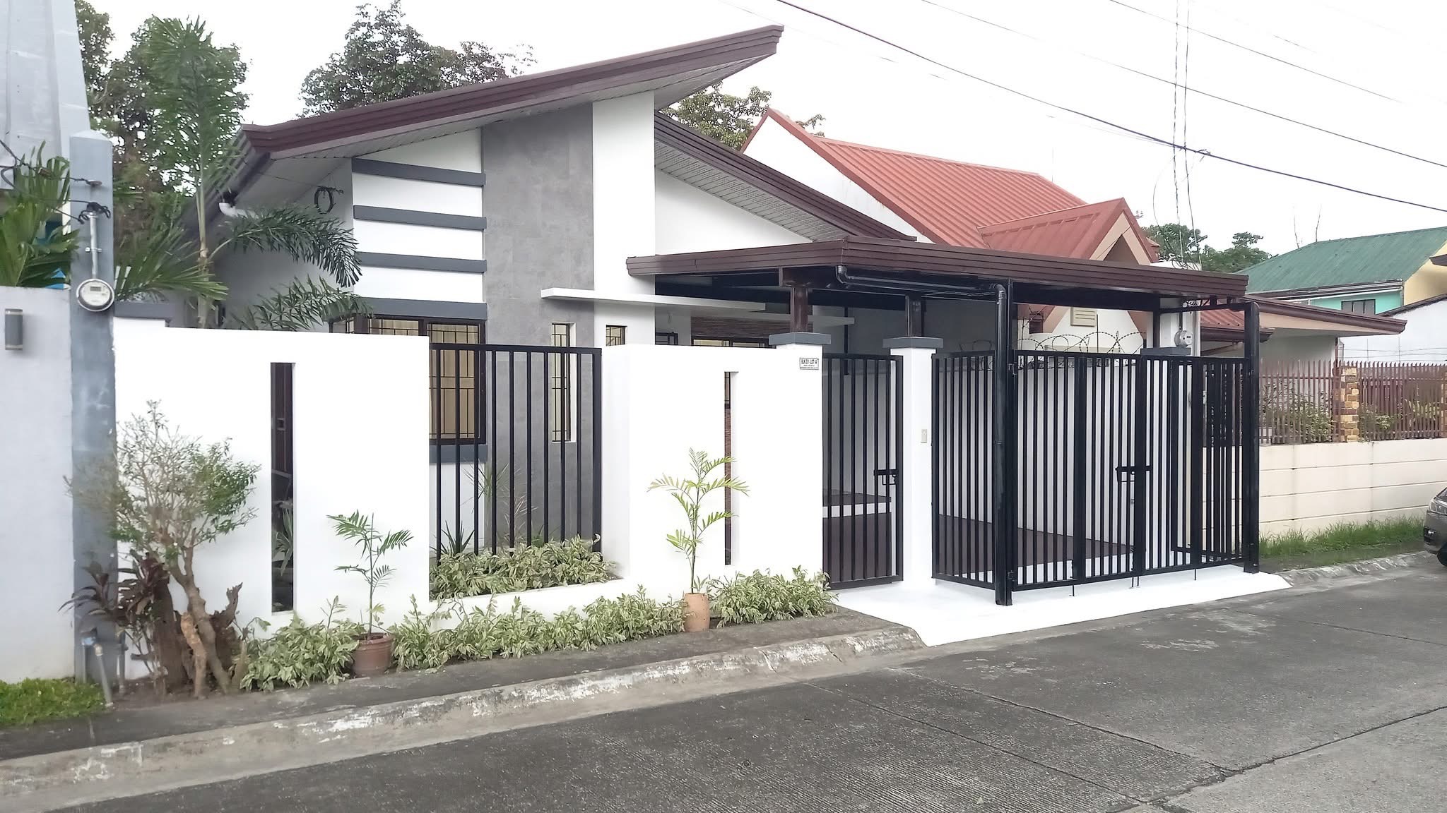 Preowned Bungalow House for Sale
