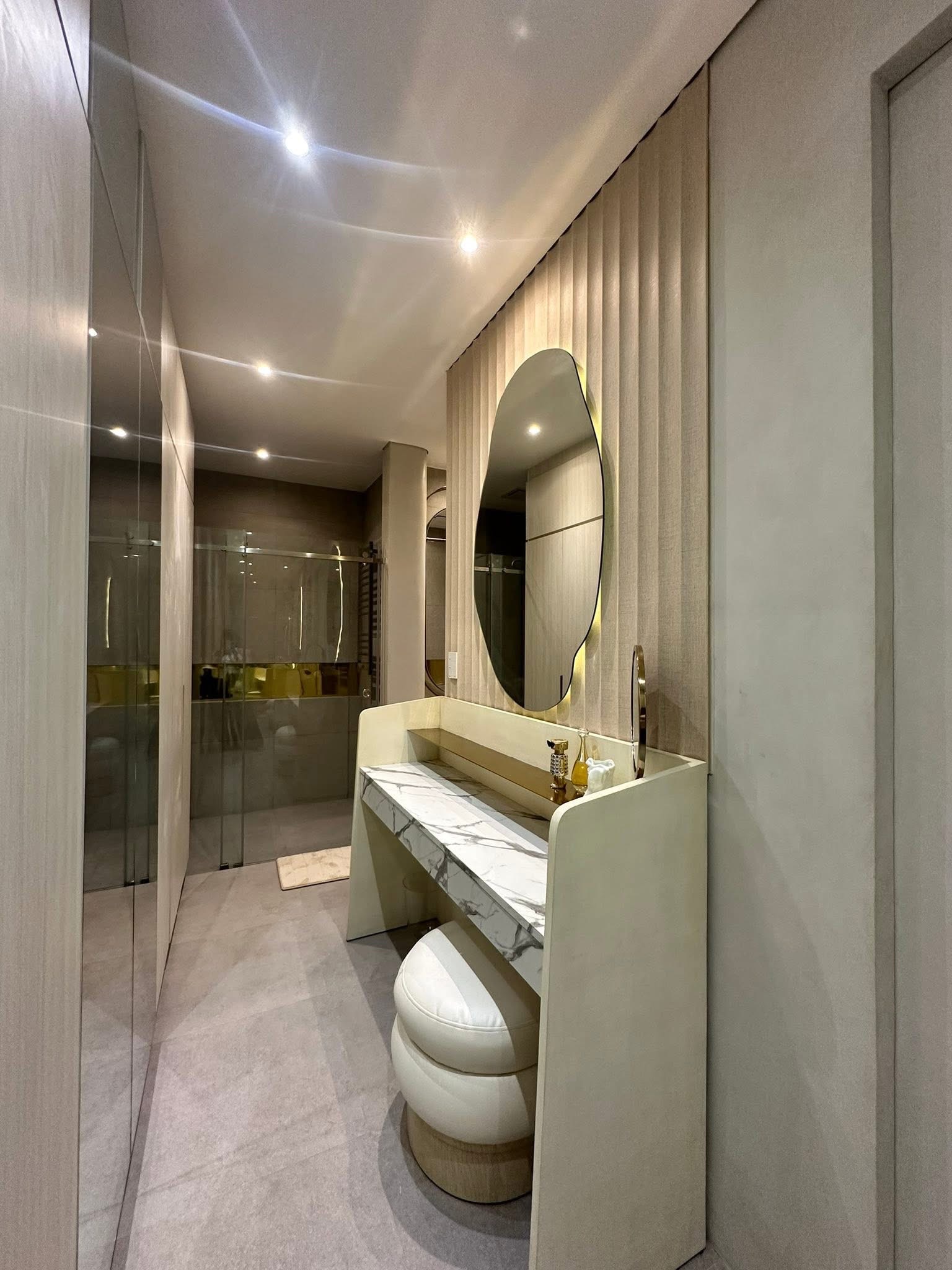 LUXURY HOUSE AND LOT FOR SALE