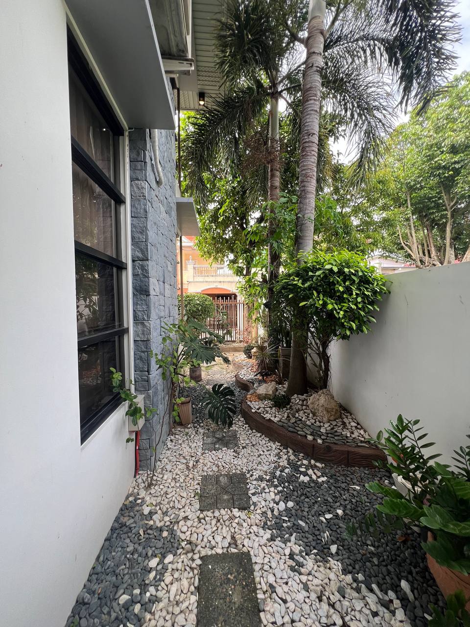 HOUSE AND LOT FOR SALE DIZON ESTATE