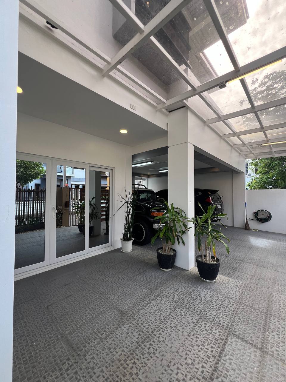 HOUSE AND LOT FOR SALE DIZON ESTATE