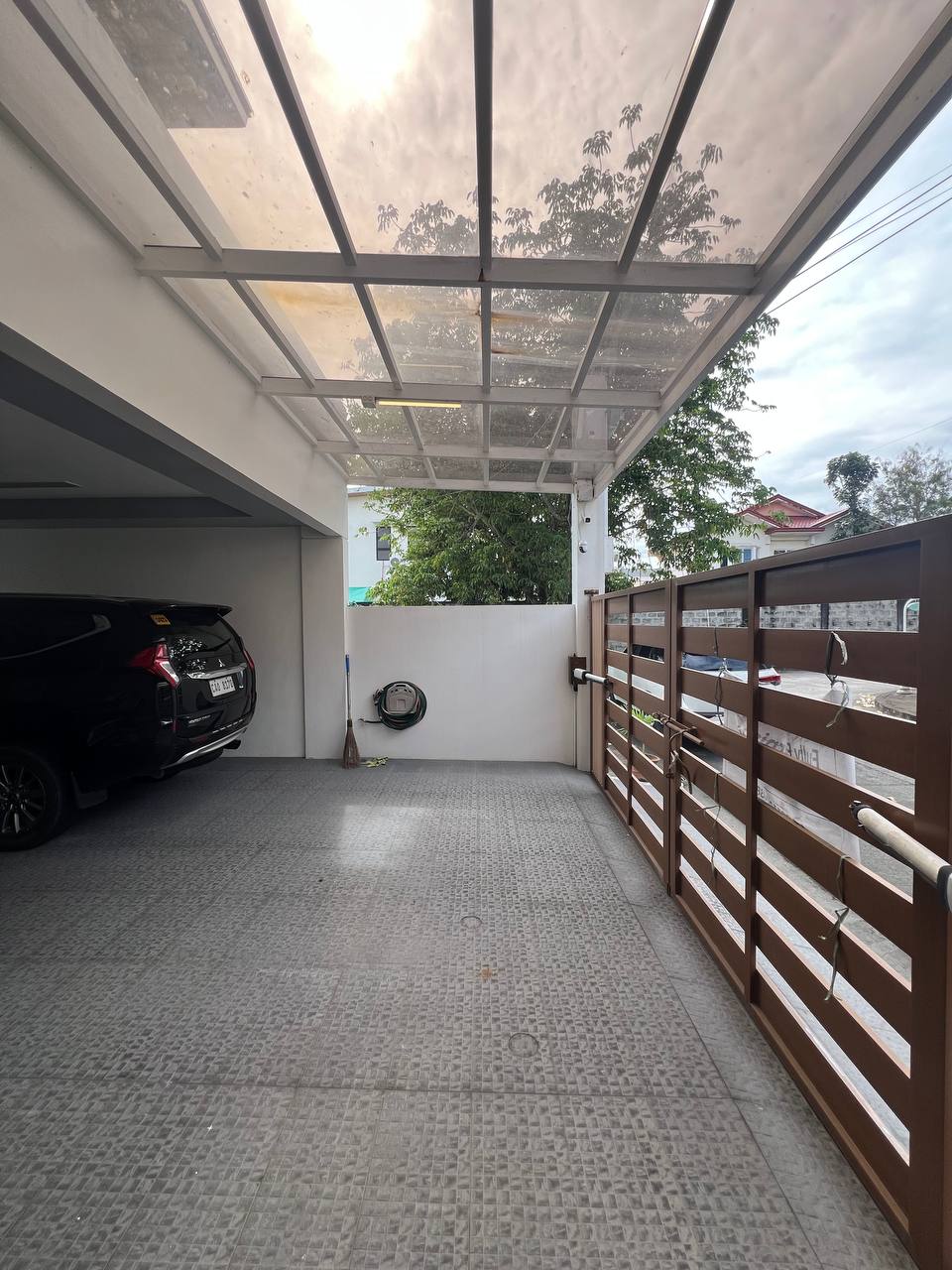 HOUSE AND LOT FOR SALE DIZON ESTATE