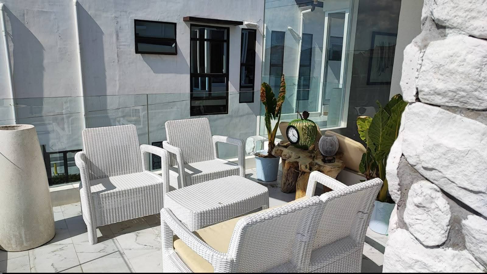 Fully Furnished Luxury House and Lot in Pampanga  photo 6