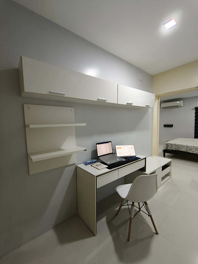 3 Storey Modern Home for Sale in Metrogate Subdivision, Angeles City photo 5