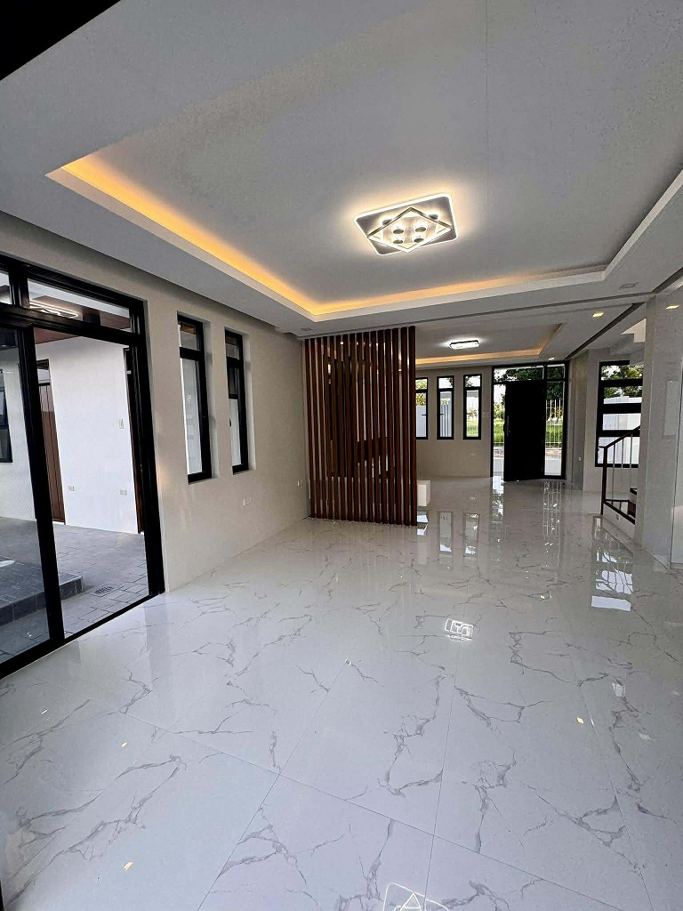 Brand New Modern Corner House with Pool in Beverly Place, San Fernando Pampanga photo 6