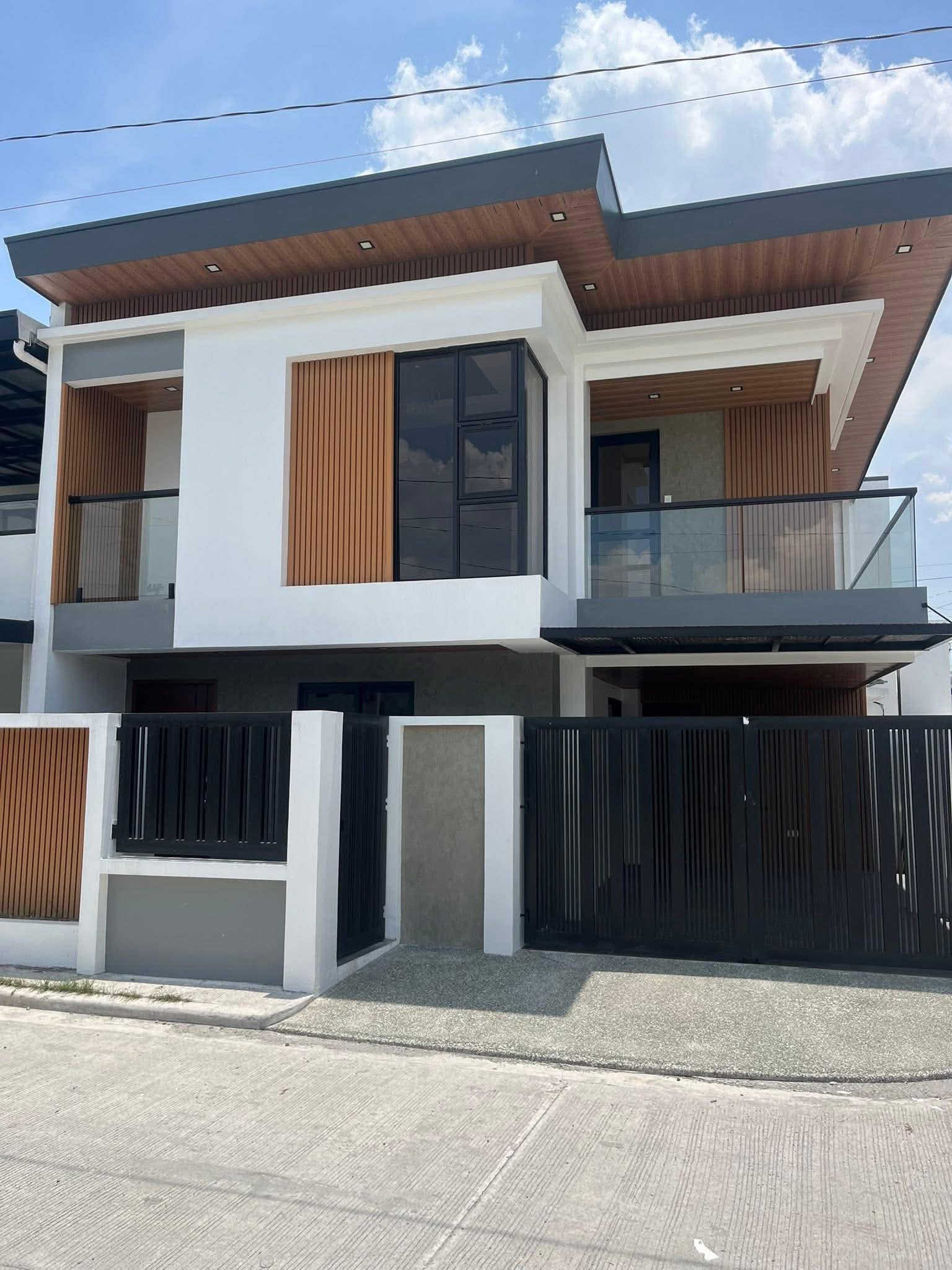 Corner Improved Unit Two Storey Single Attached in Talanai Homes