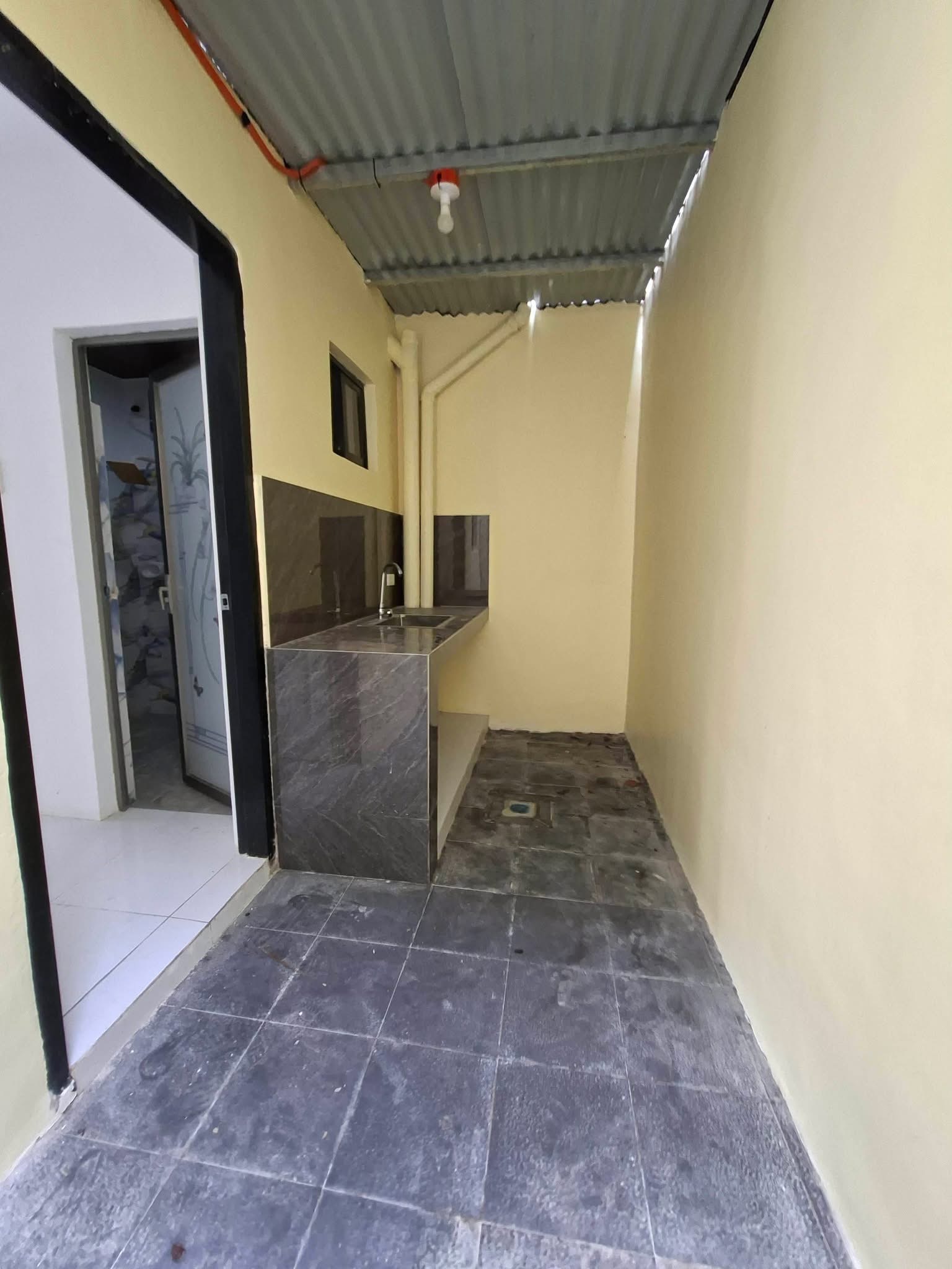 HENSONVILLE ANGELES - 3 UNIT TOWNHOUSE photo 3