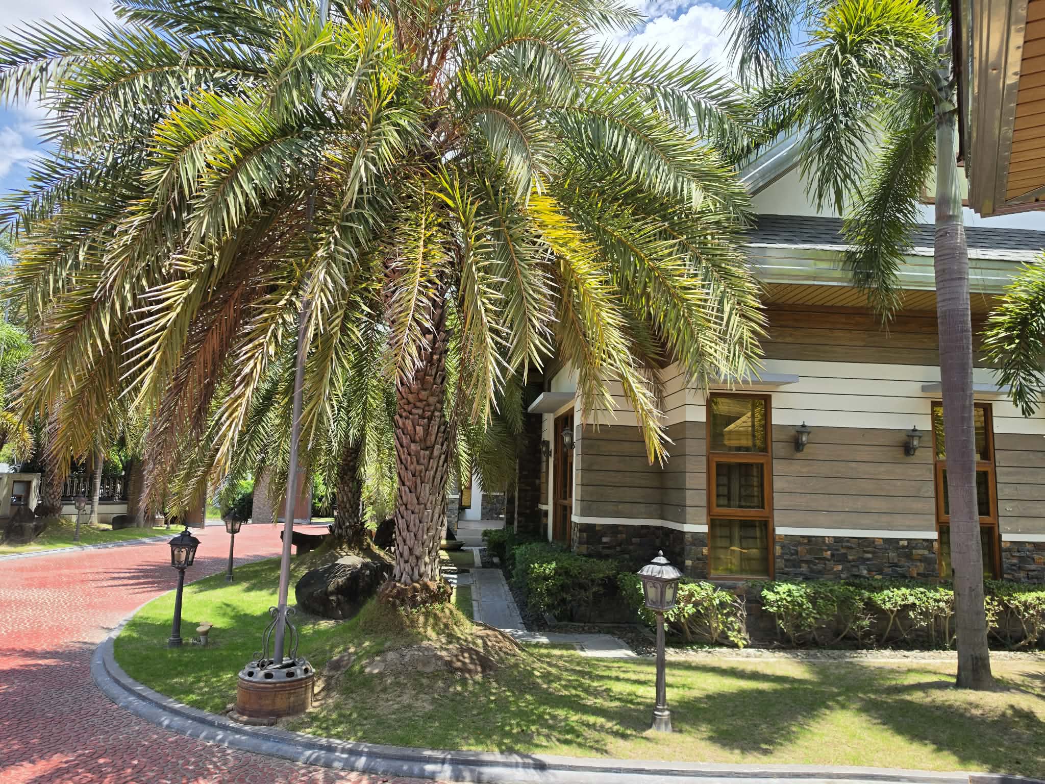 A Modern Asian-Tropical Bungalow Estate For  Sale‼️ photo 9