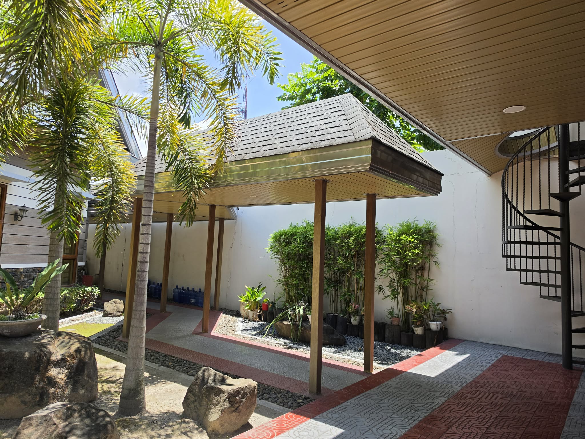 A Modern Asian-Tropical Bungalow Estate For  Sale‼️ photo 10