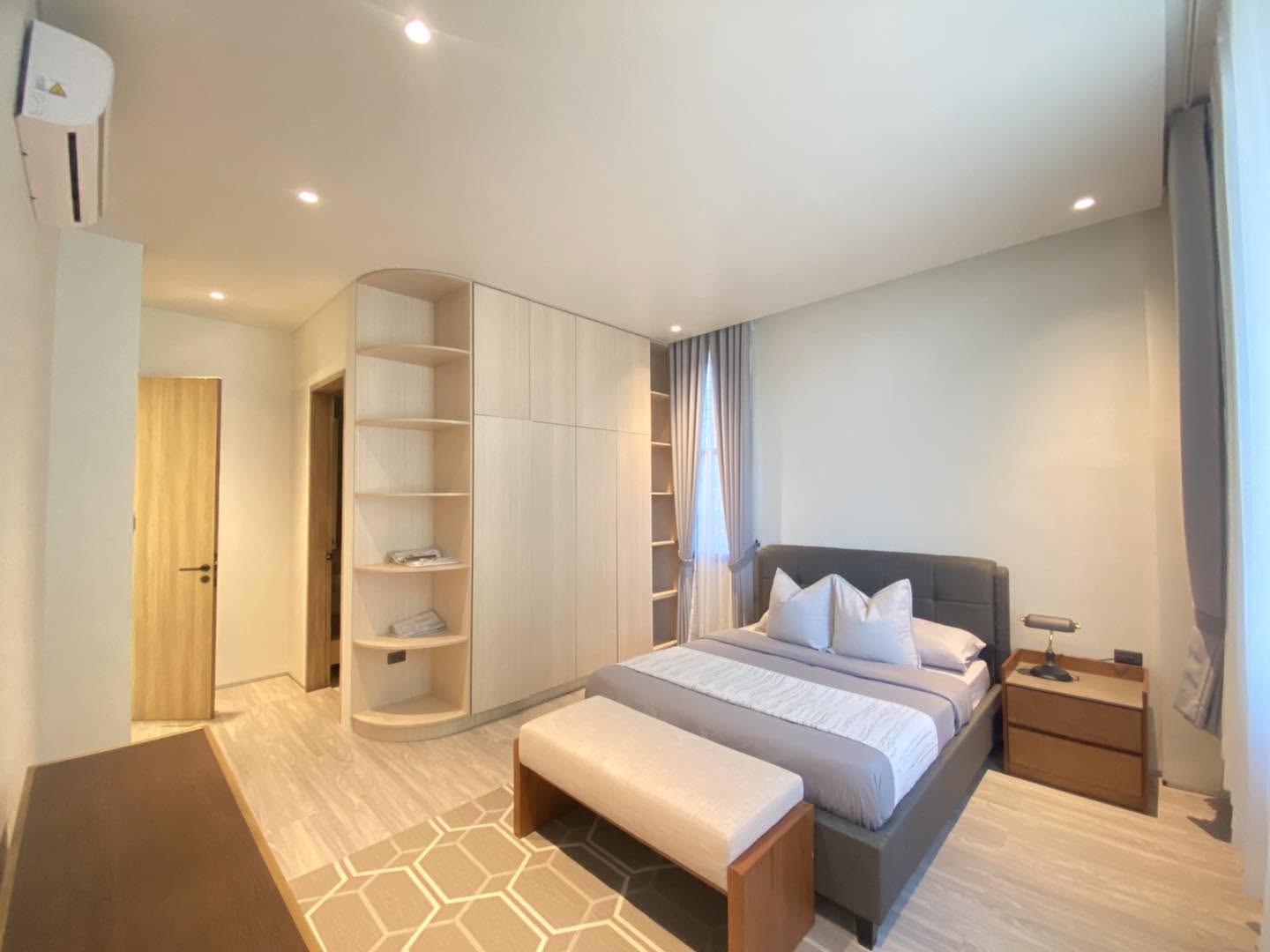Corner Unit House with Swimming Pool for Sale in Marquee Place Subd.  photo 5