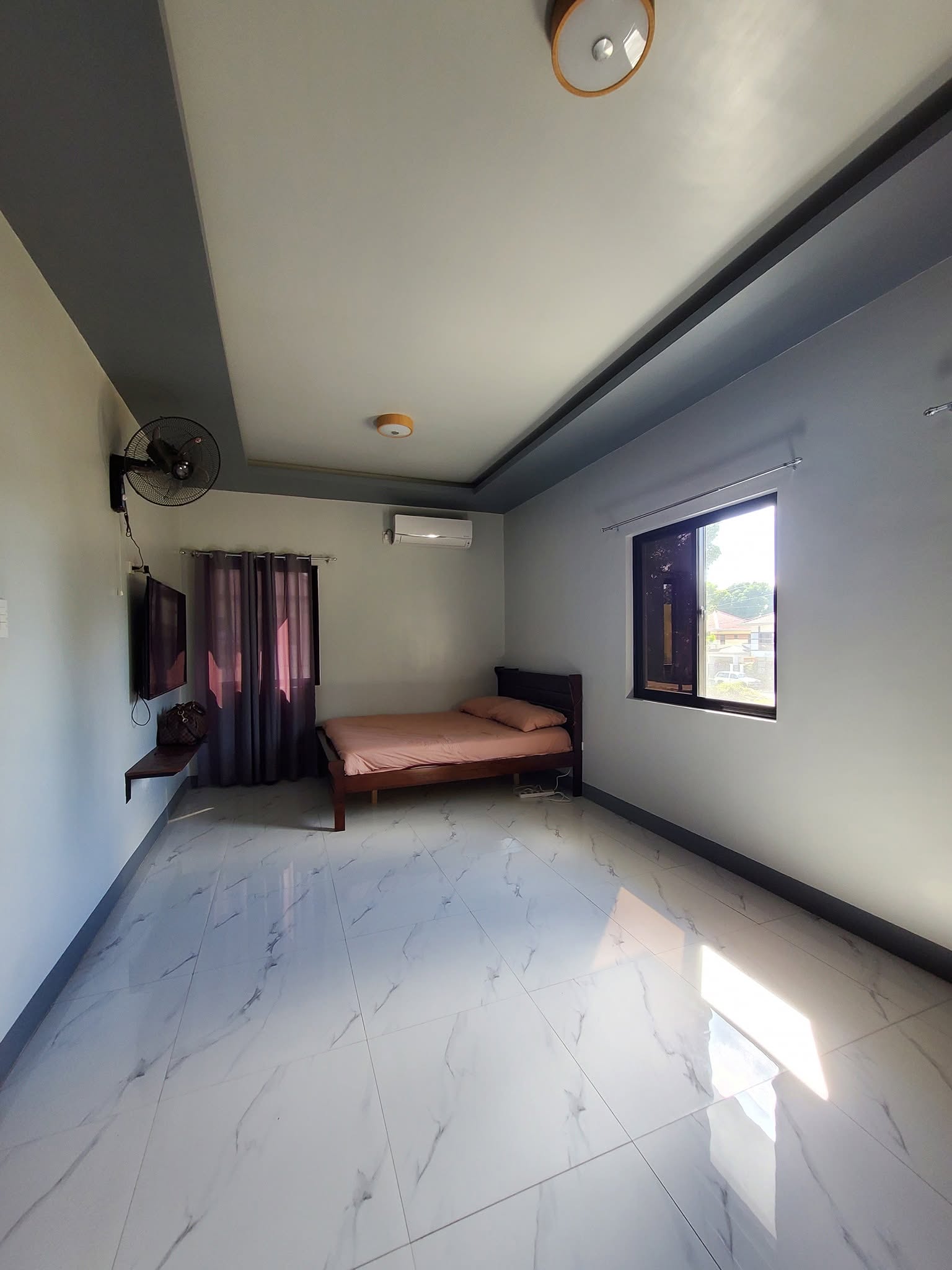 4-Bedroom House & Lot with Swimming Pool For Sale photo 7