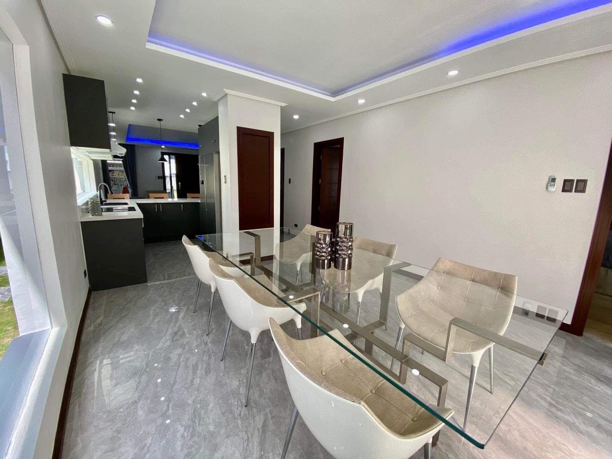 4-Bedroom House For Sale with Swimming Pool photo 6