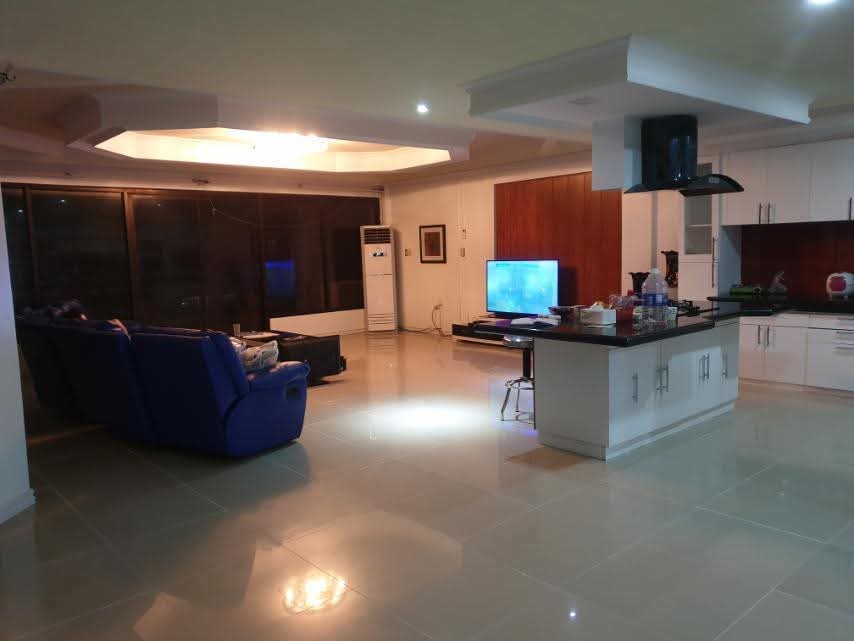 450SQM LUXURY VILLA AT MALABANIAS ANGELES CITY  photo 9
