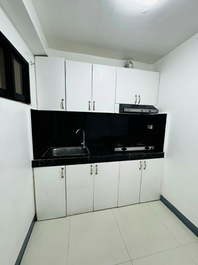 INCOME-GENERATING TOWNHOUSE UNITS FOR SALE photo 4