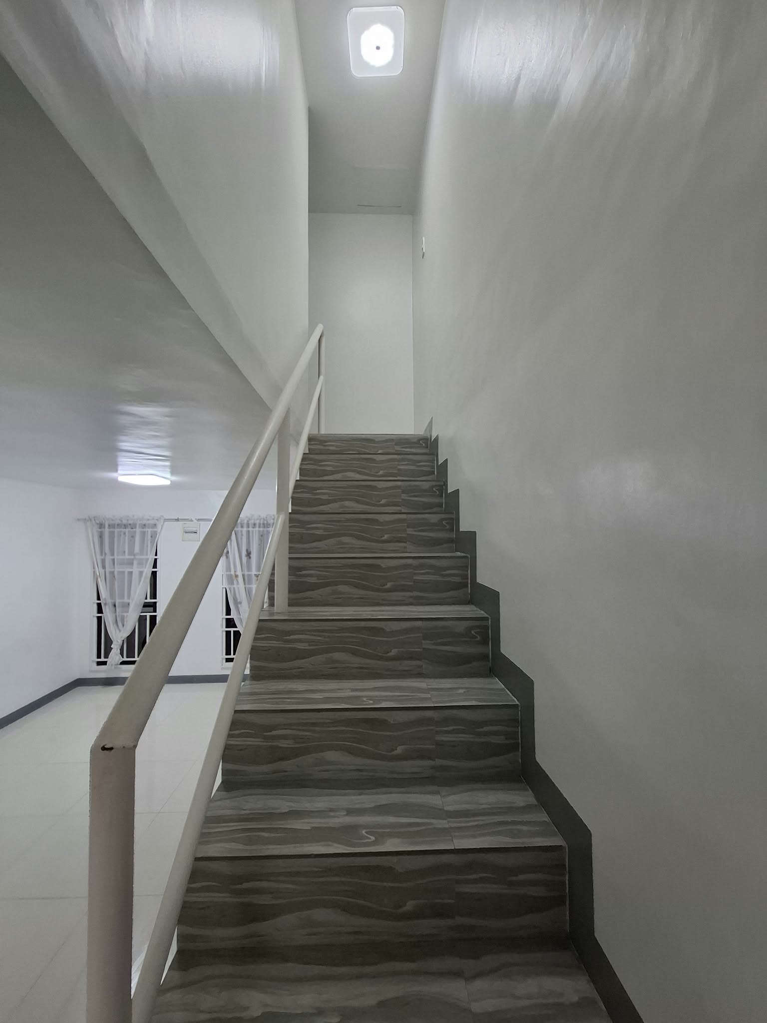 INCOME-GENERATING TOWNHOUSE UNITS FOR SALE photo 7